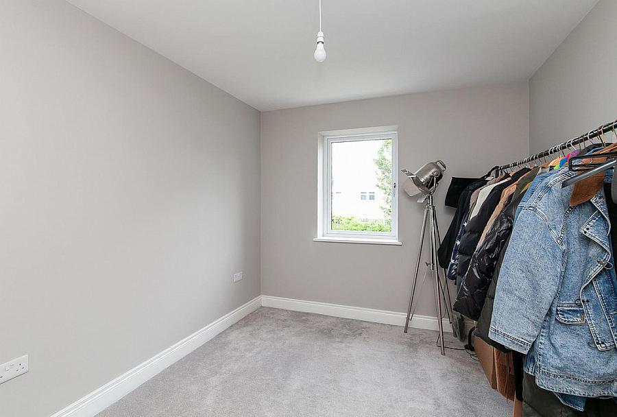 17B Upper Lisburn Road