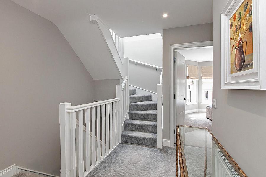 17B Upper Lisburn Road