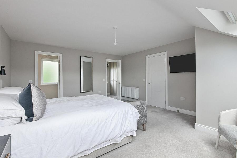 17B Upper Lisburn Road