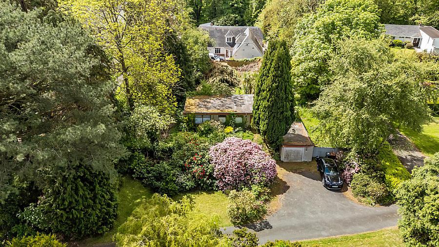 34 Old Manse Road