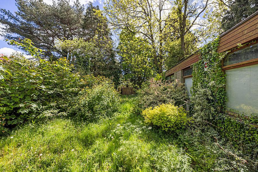 34 Old Manse Road