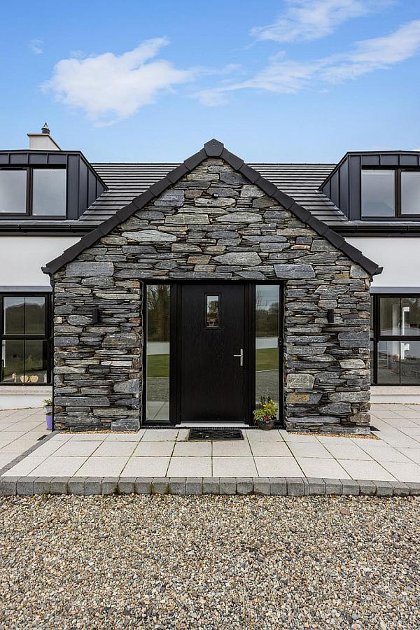 34 Carrickmannon Road