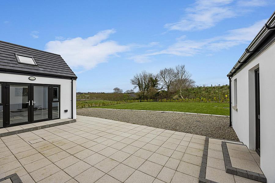 34 Carrickmannon Road