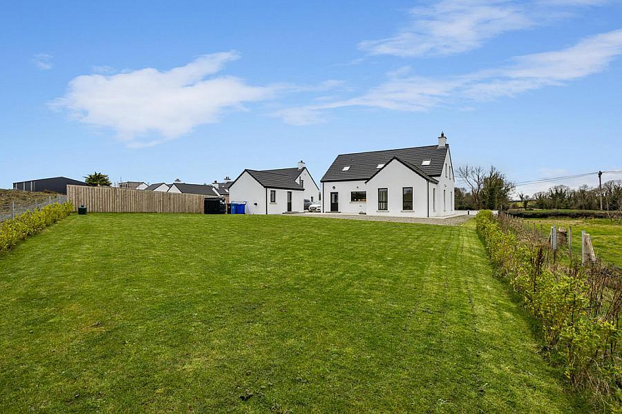 34 Carrickmannon Road