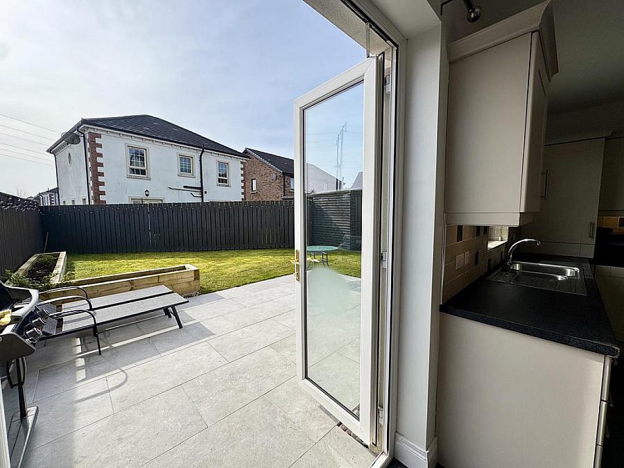 23 Fountain Crescent