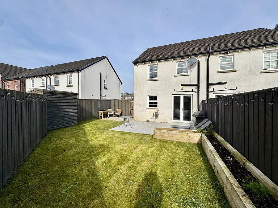 23 Fountain Crescent