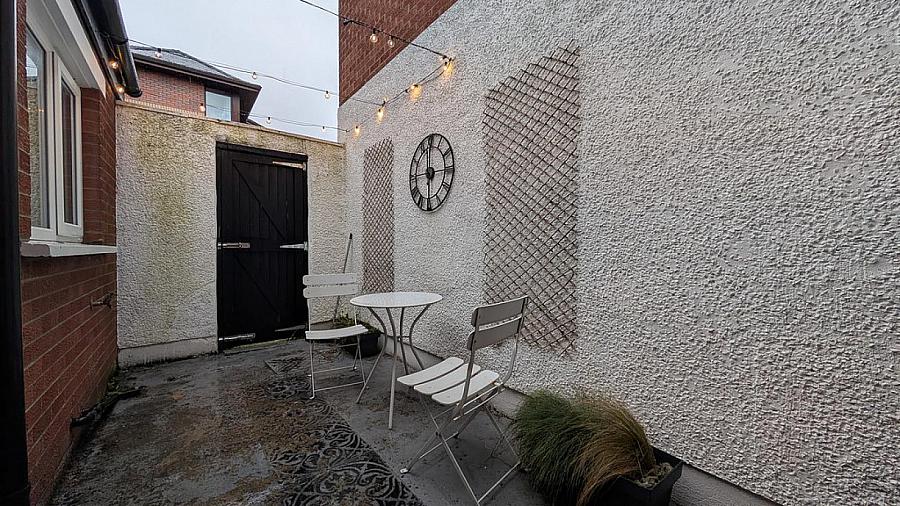 58 Lower Windsor Avenue