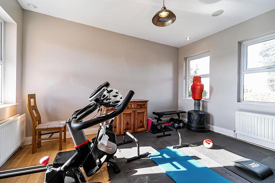 23 Ballynahatty Road