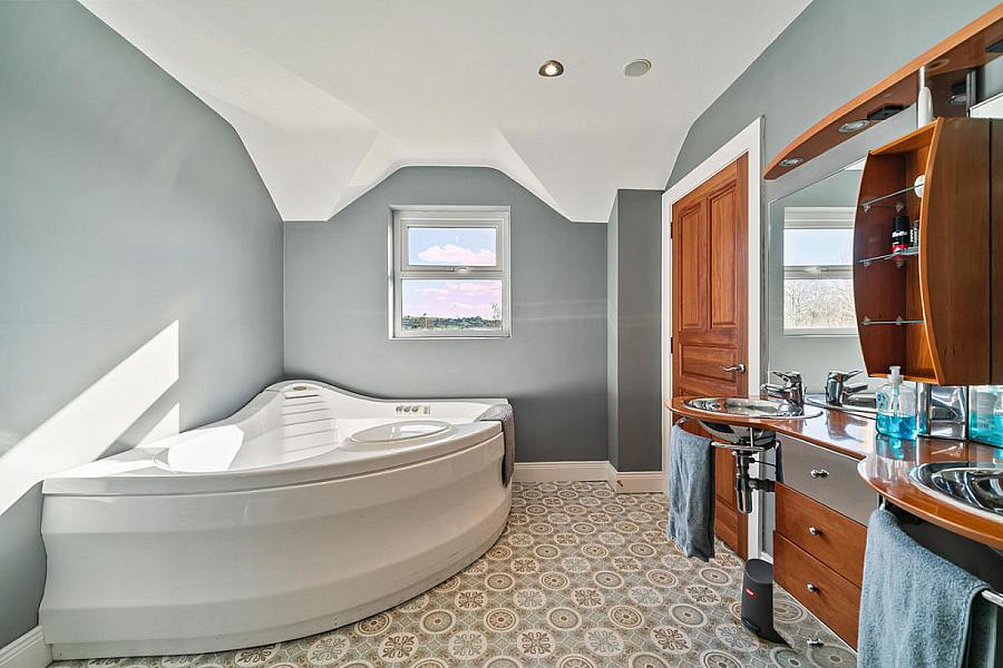 23 Ballynahatty Road