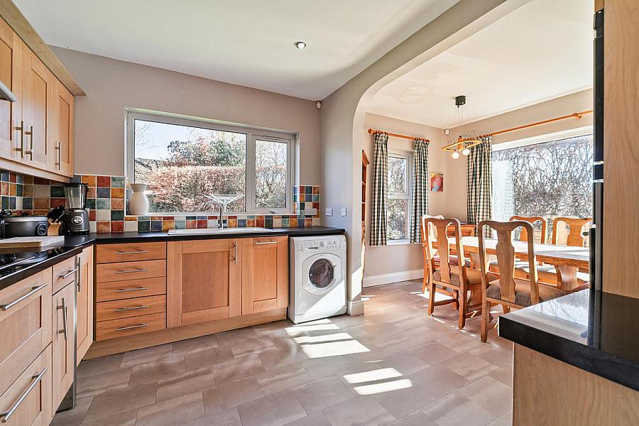 23 Ballynahatty Road