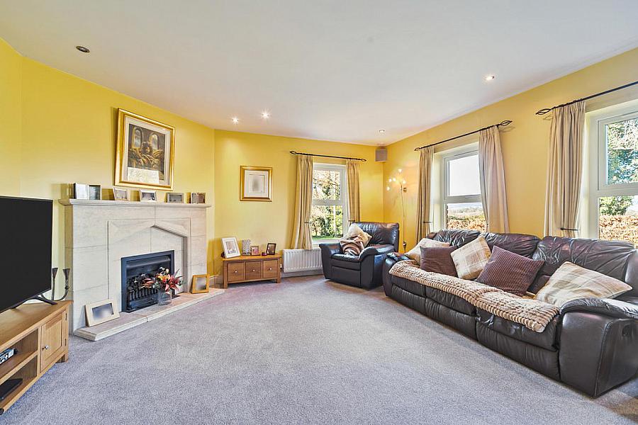 23 Ballynahatty Road