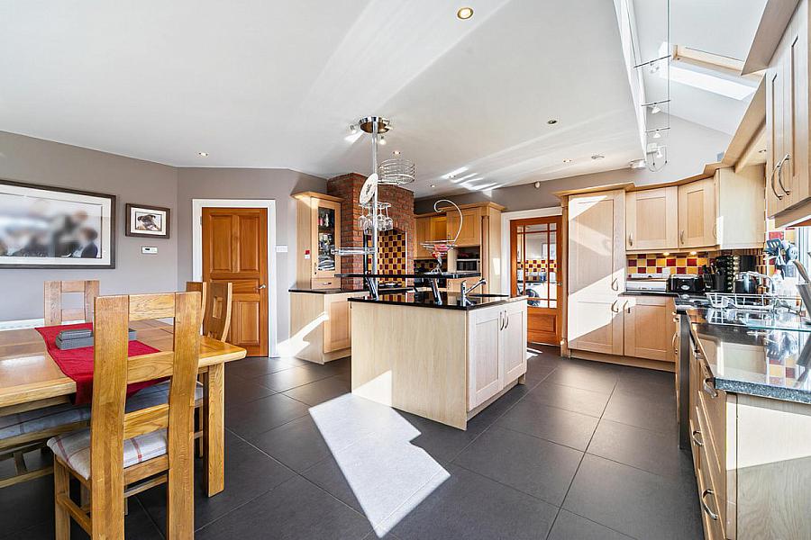 23 Ballynahatty Road