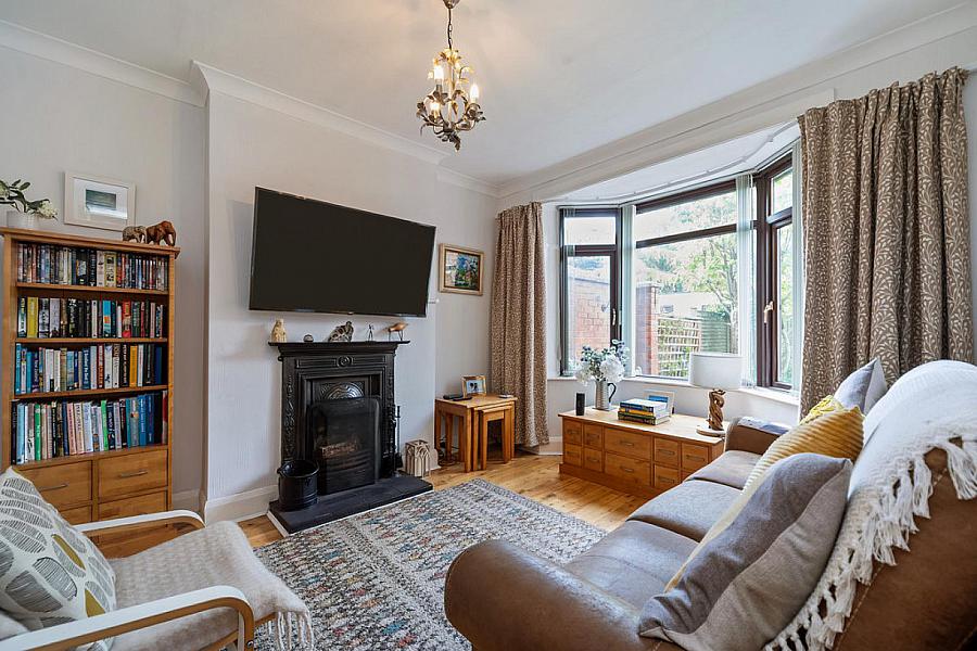 11 Orpen Drive
