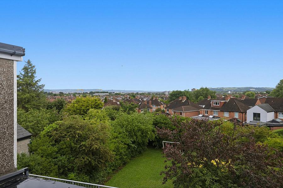 86 Galwally Park