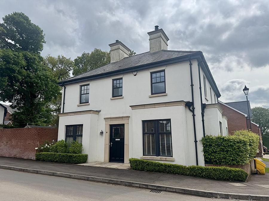 16 Lady Ishbel Avenue