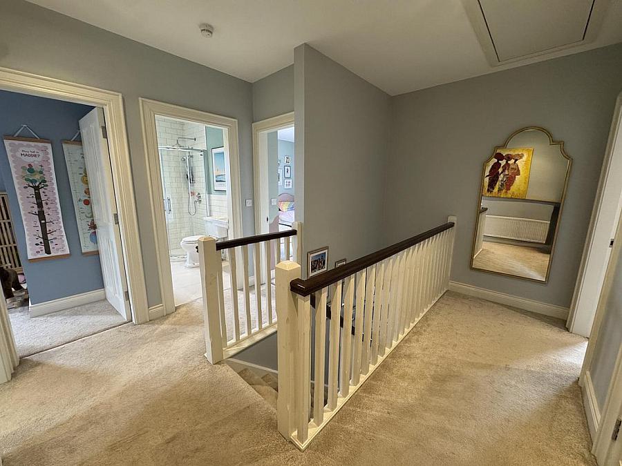 16 Lady Ishbel Avenue