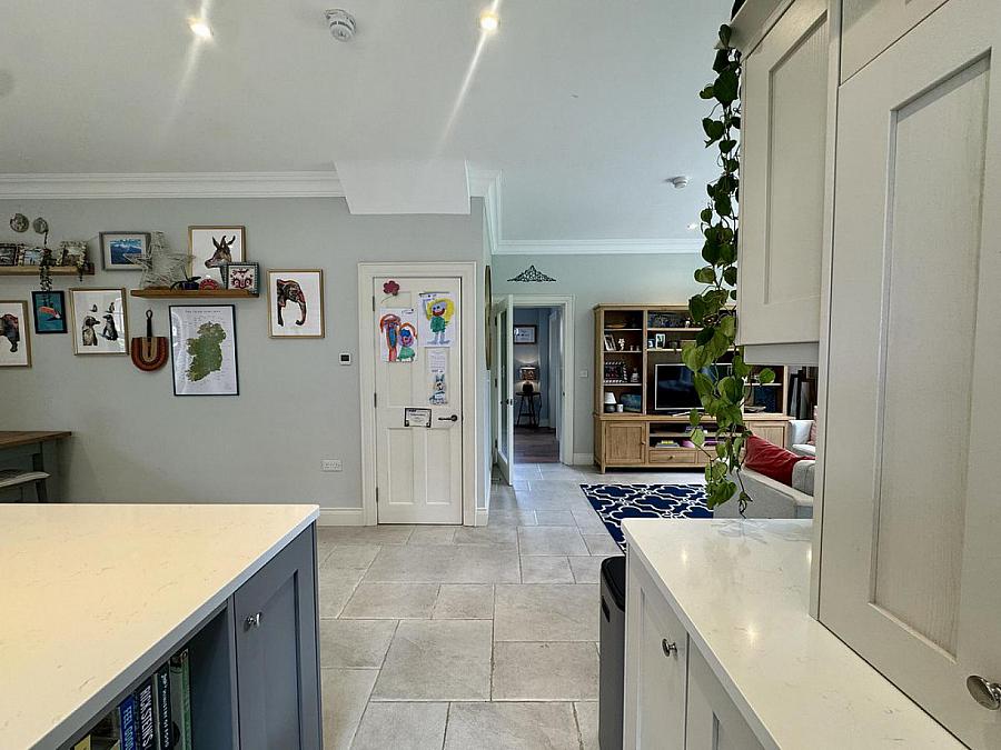 16 Lady Ishbel Avenue