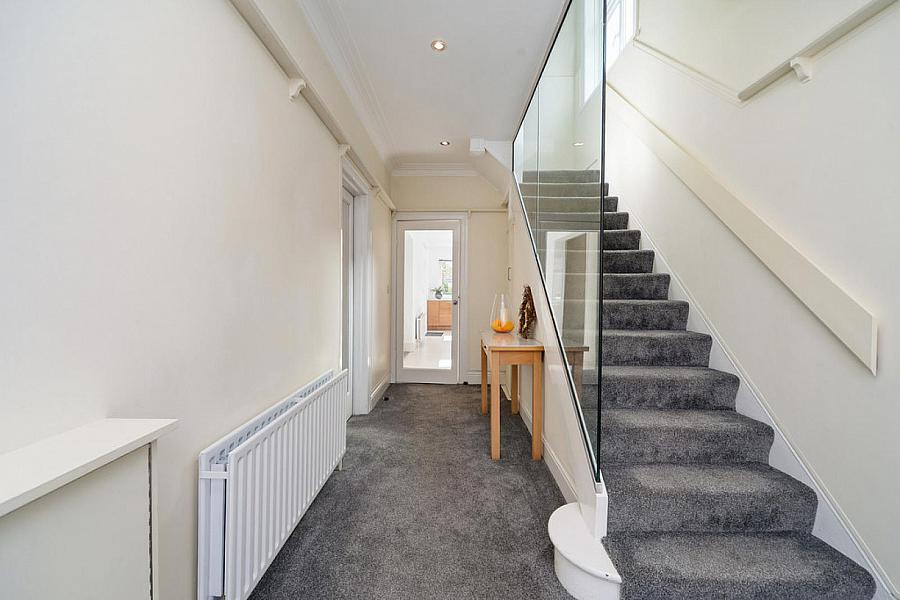 38 Locksley Park