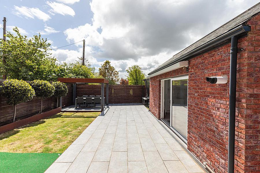 8 Breton Drive