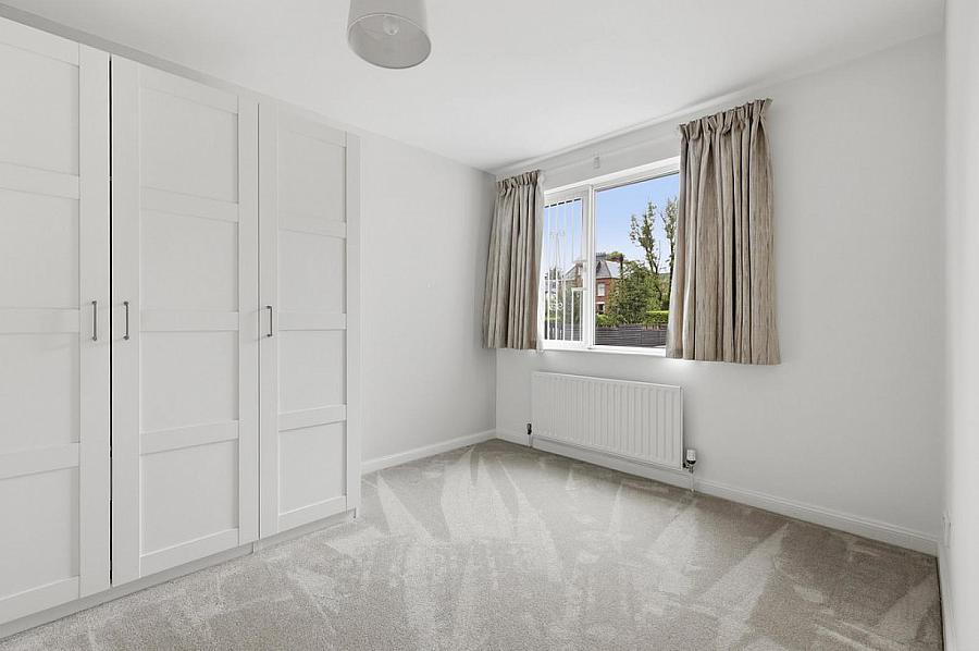 Apartment 2 Deramore Manor, 1A Deramore Park South