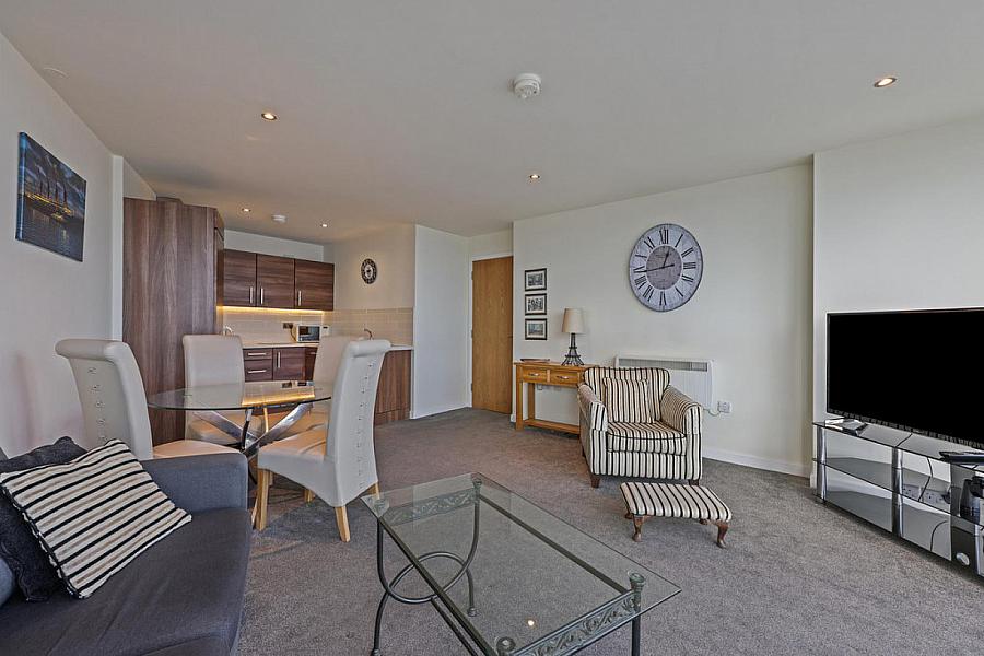 9-08 Obel, 62 Donegall Quay