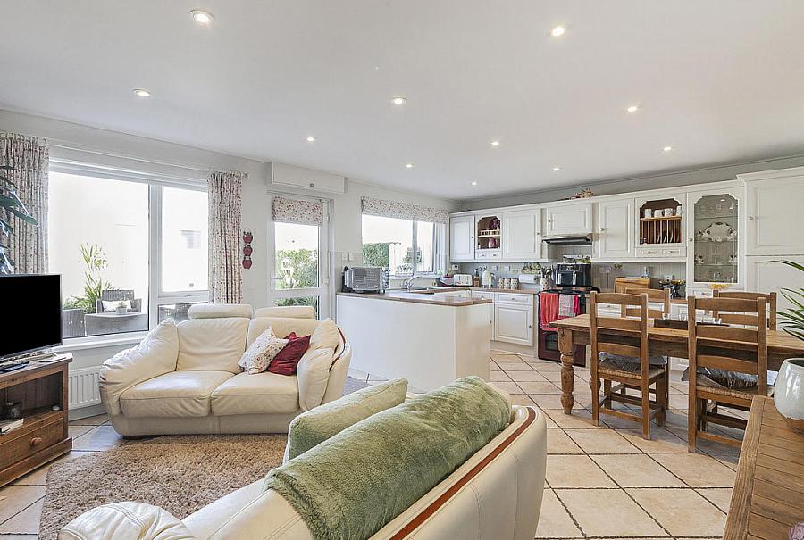 26 Lissue Road