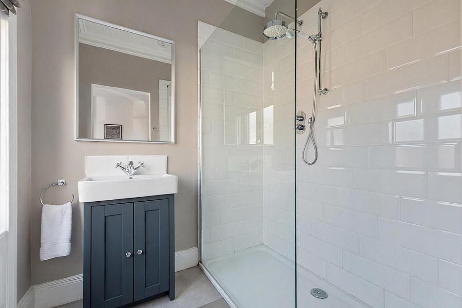 2 Grasmere Gardens