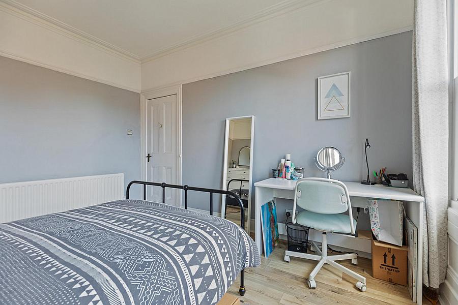 2 Grasmere Gardens