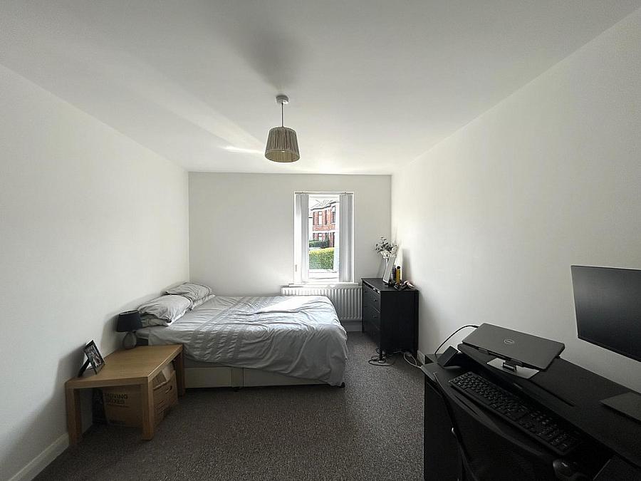 15 Shandon Manor