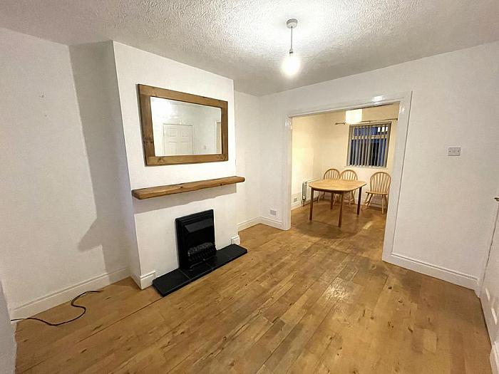 31 Cherryhill Crescent