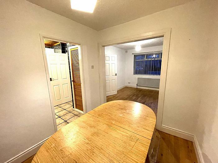 31 Cherryhill Crescent