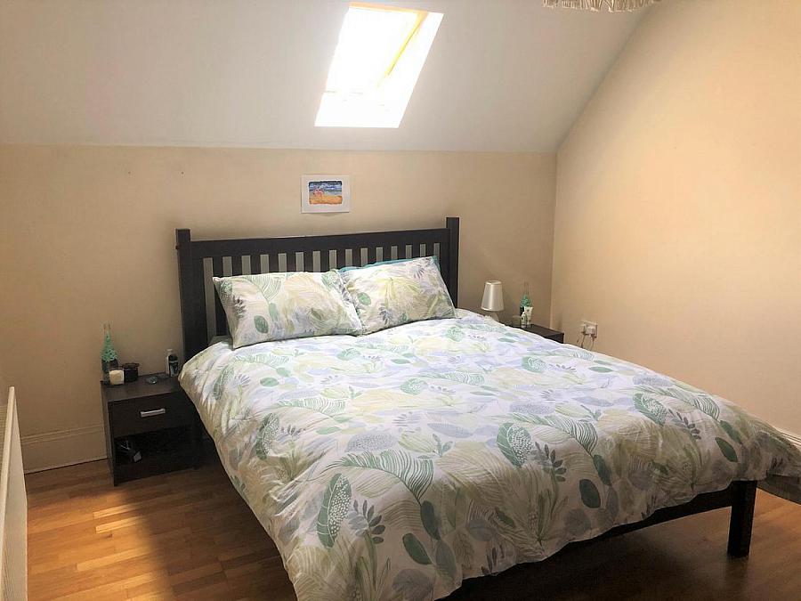 Apt 10 221 Belmont Road