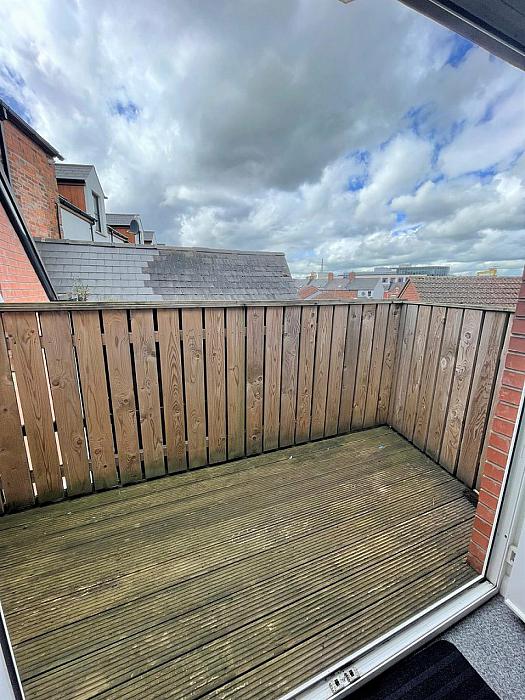 Apt 4, 42 - 46 Upper Newtownards Road