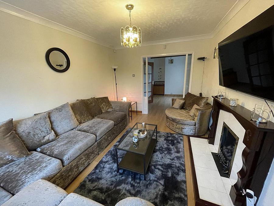 1055 Upper Newtownards Road