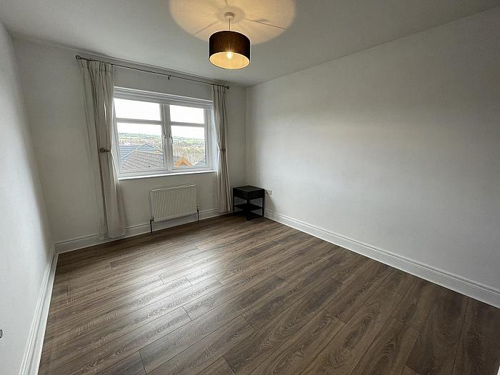 Apt 12 Church Quarter, 15 Galway Park