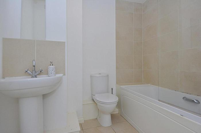 423 Saint Annes Square