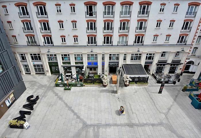 423 Saint Annes Square