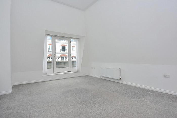 423 Saint Annes Square