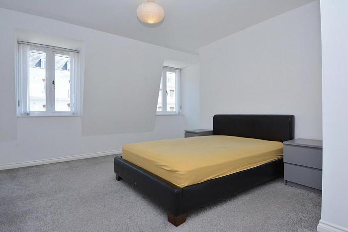 423 Saint Annes Square