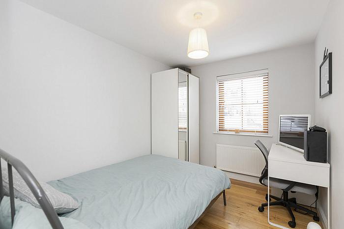 Apt 1 120 Upper Newtownards Road