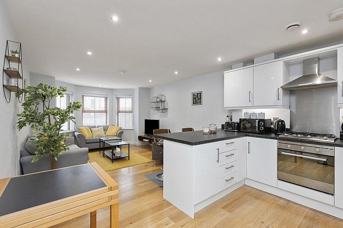 Apt 1 120 Upper Newtownards Road