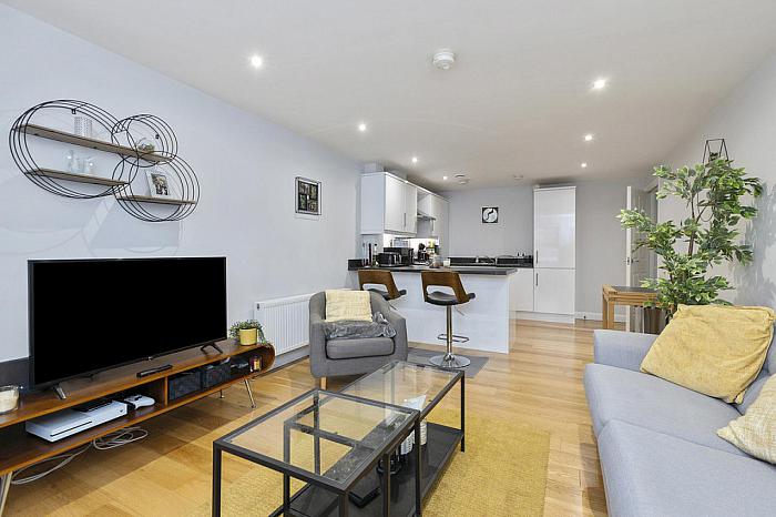 Apt 1 120 Upper Newtownards Road