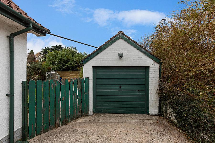54 Kingsway Park