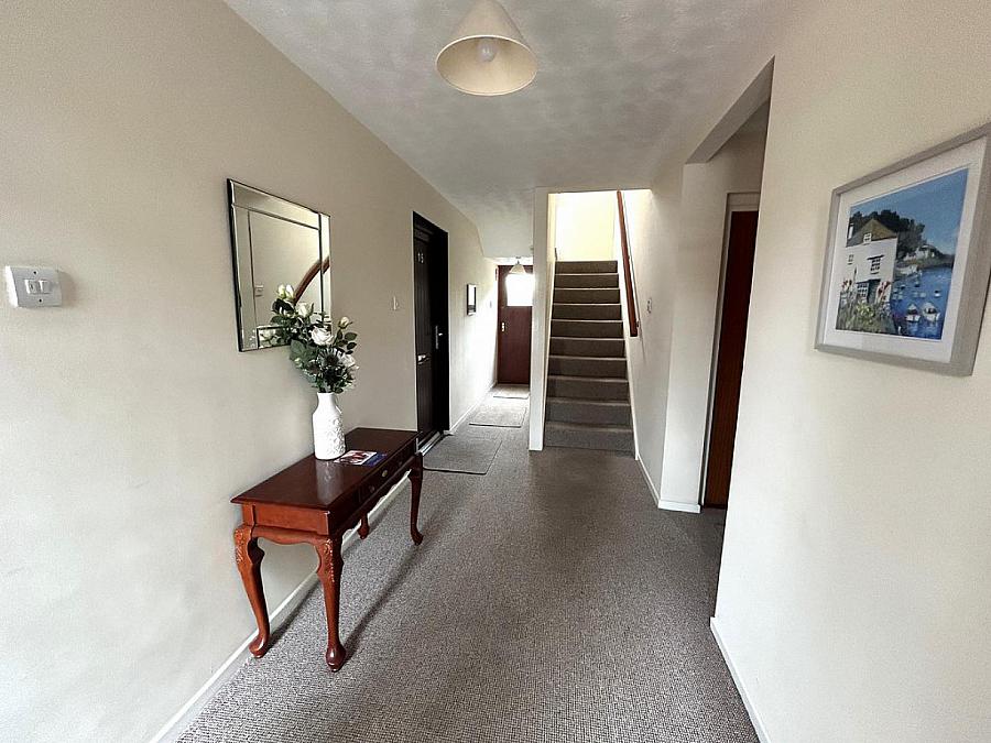 Apt 18 Kensington Gate, 8 Kensington Road Apt 18 Kensington Gate, 8 Kensington Road