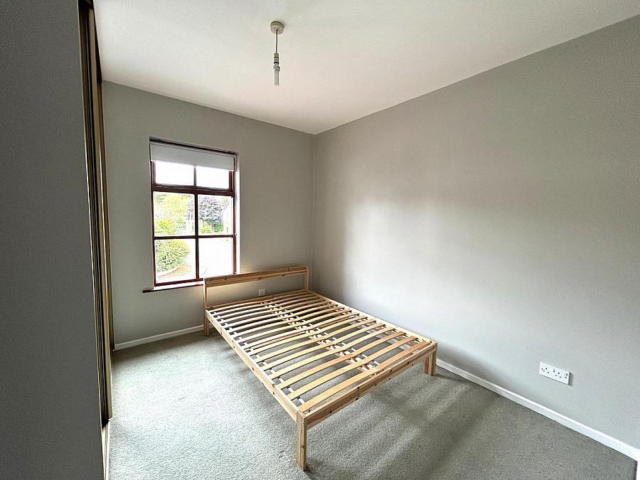 Apt 18 Kensington Gate, 8 Kensington Road