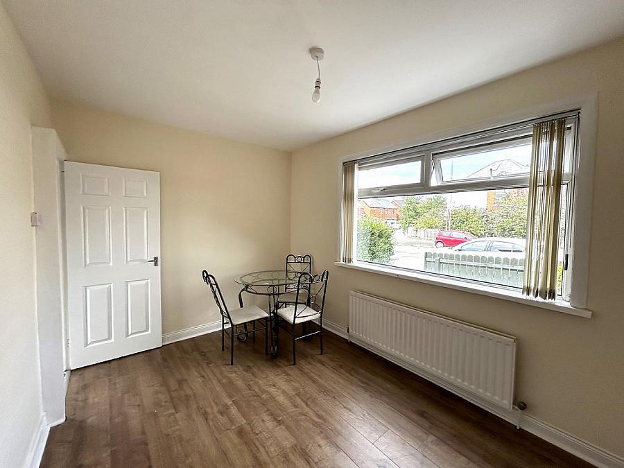 45 Dunraven Park