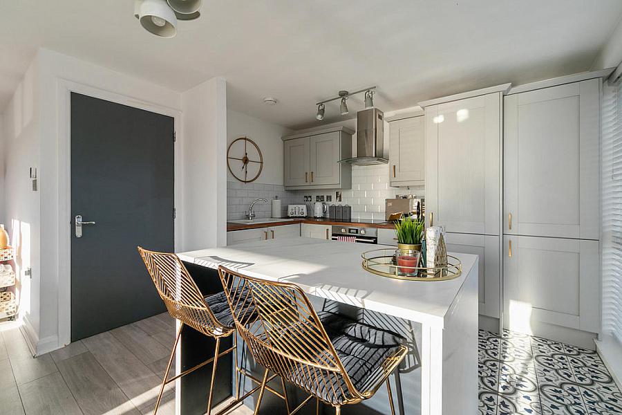 Apt 22 Hawthornden Building