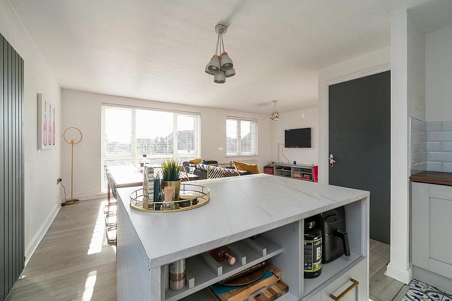 Apt 22 Hawthornden Building