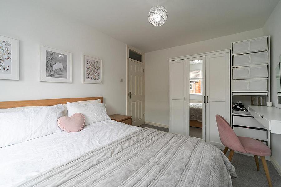 2 Ribble Street