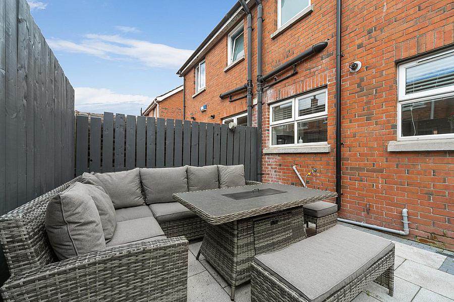 2 Ribble Street